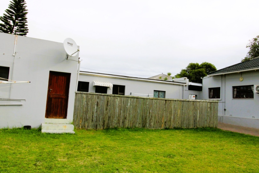 4 Bedroom Property for Sale in Berea Eastern Cape